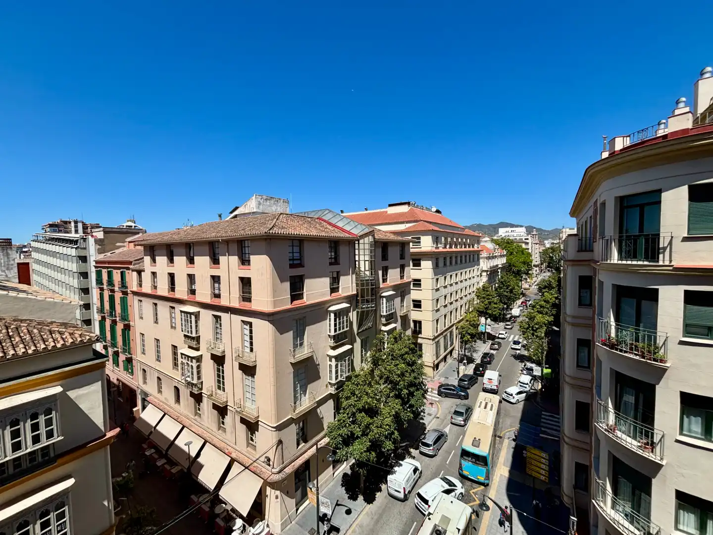 Vista exterior de Piso en venta en Málaga con Terraza y Balcón