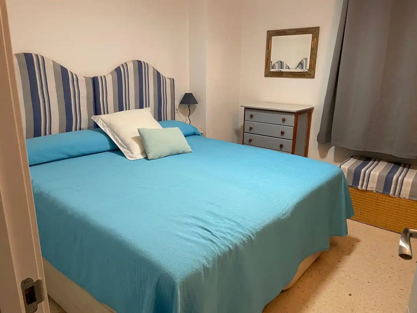 Apartment with pool to rent in Playa de Poniente, imagen 11
