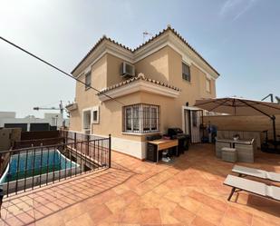 Exterior view of House or chalet for sale in Vélez-Málaga  with Air Conditioner, Terrace and Swimming Pool