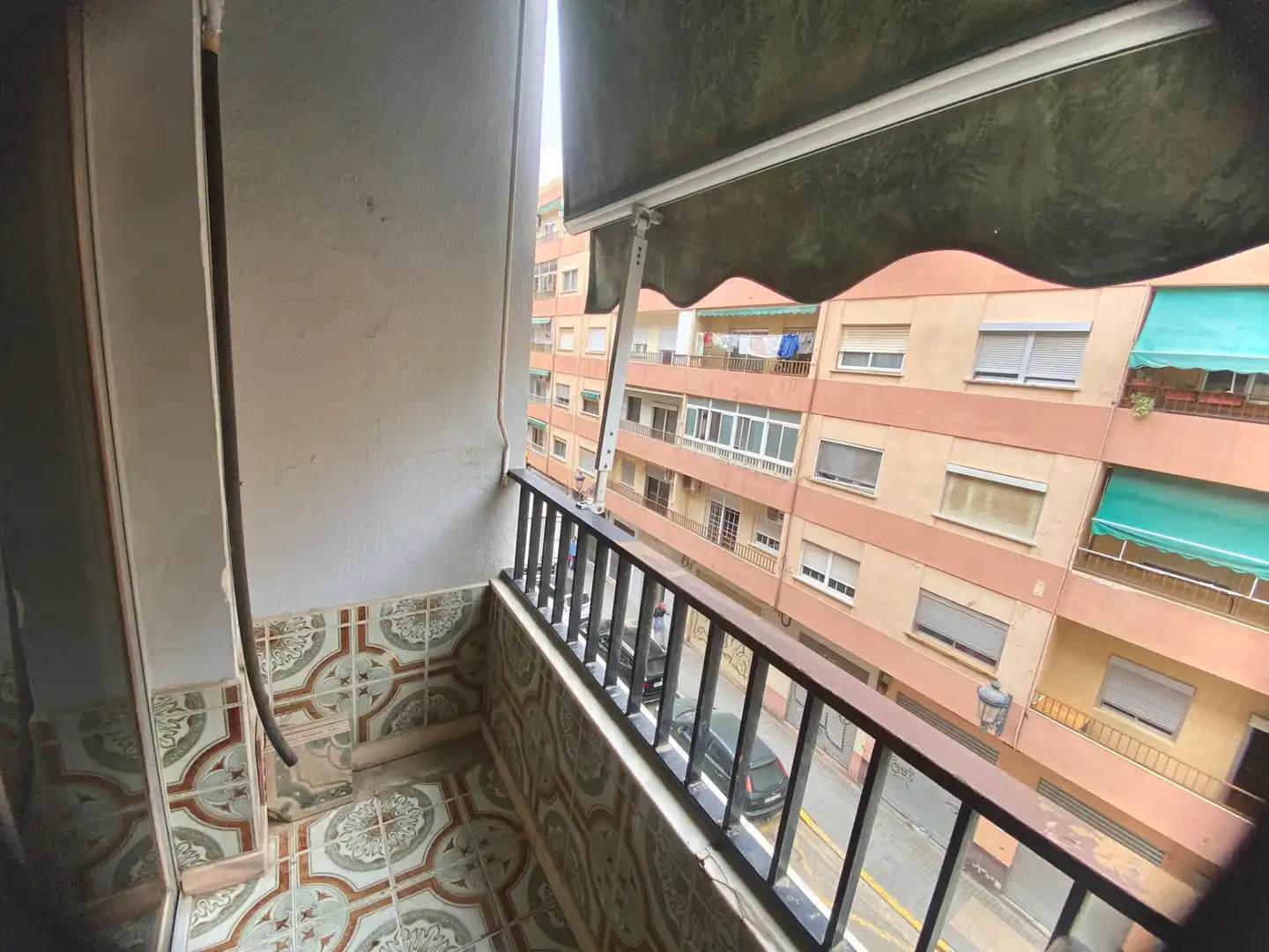 Vista exterior de Piso en venta en Valencia con Aire acondicionado, Amueblado y Horno