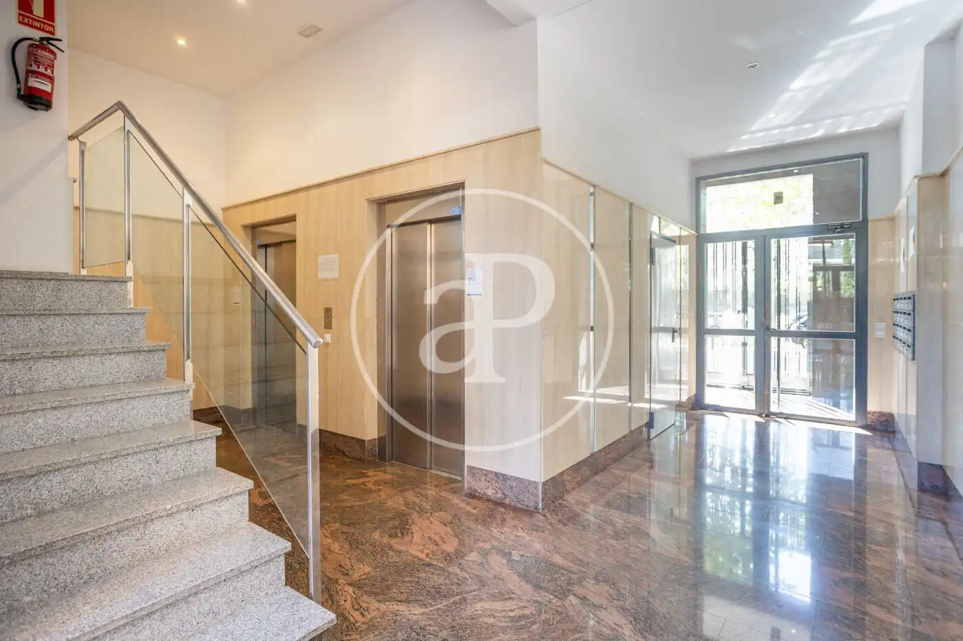Piso en venta en Valencia con Aire acondicionado, Calefacción y Jardín privado