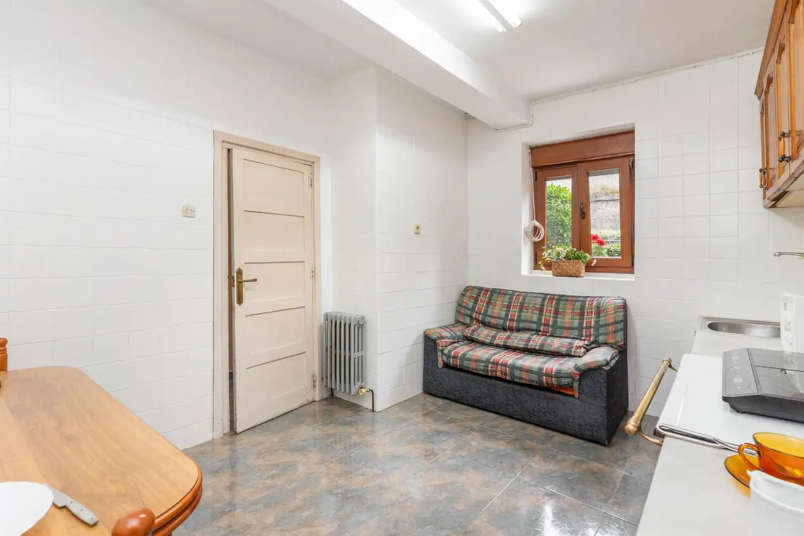 Casa o xalet en venda en Lena amb Calefacció, Terrassa i Traster