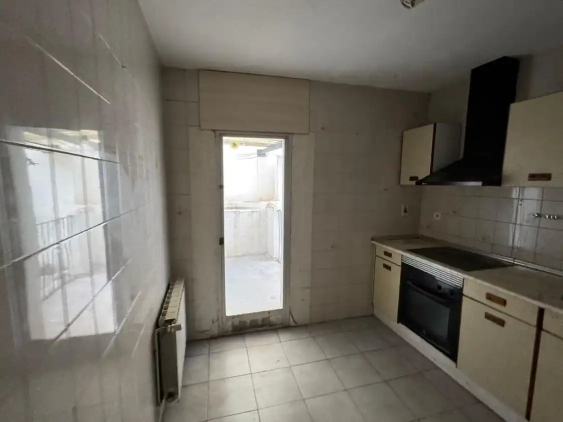 Appartamento con terrazza in vendita a Alcañiz, imagen 7