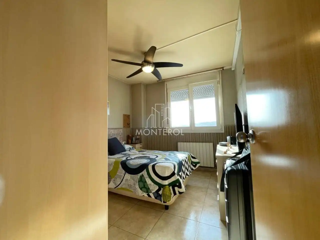 Habitación de Dúplex en venta en Rubí con Aire acondicionado, Calefacción y Terraza