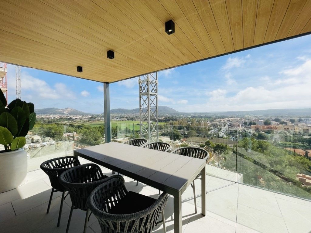 Terrasse von Dachboden zur Miete in Calvià mit Klimaanlage, Terrasse und Schwimmbad