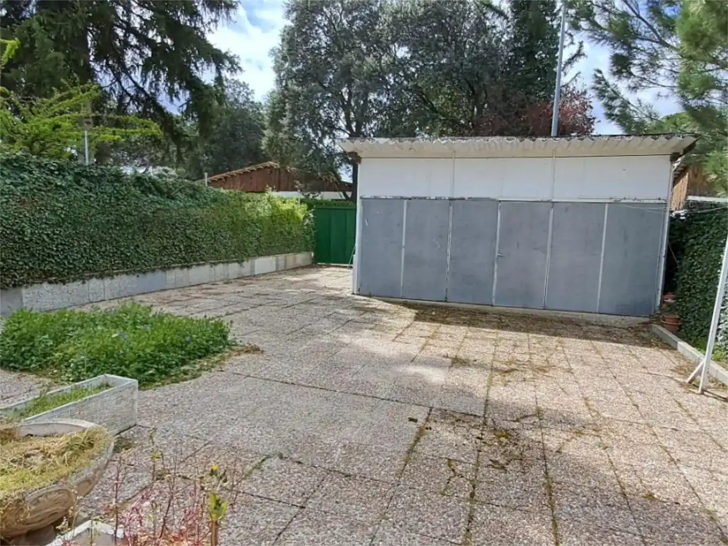 Aparcament de Pis en venda en Maello amb Piscina