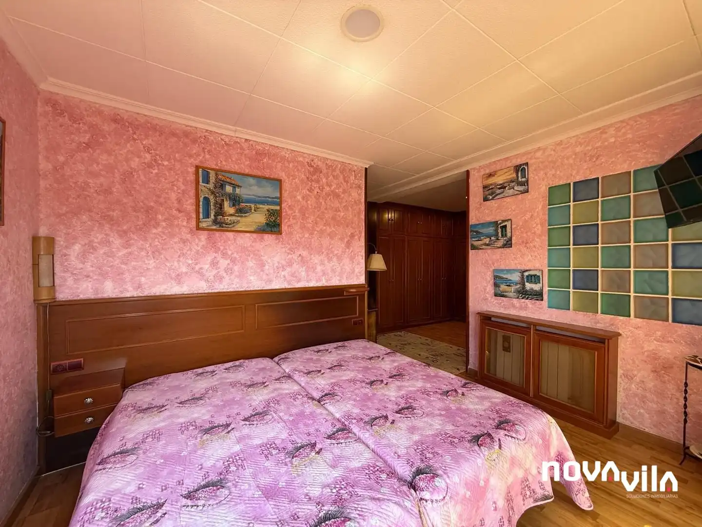 Bedroom of Houses for sale in Pineda de Mar  with Parquet flooring
