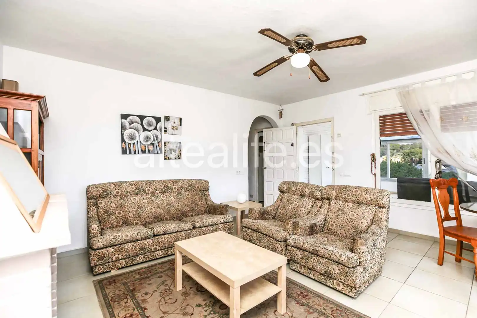 Sala de estar de Casa o chalet en venta en La Nucia con Aire acondicionado, Jardín privado y Terraza
