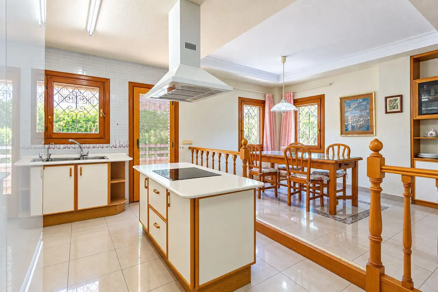 House with pool for sale in Urbanizaciones, imagen 7
