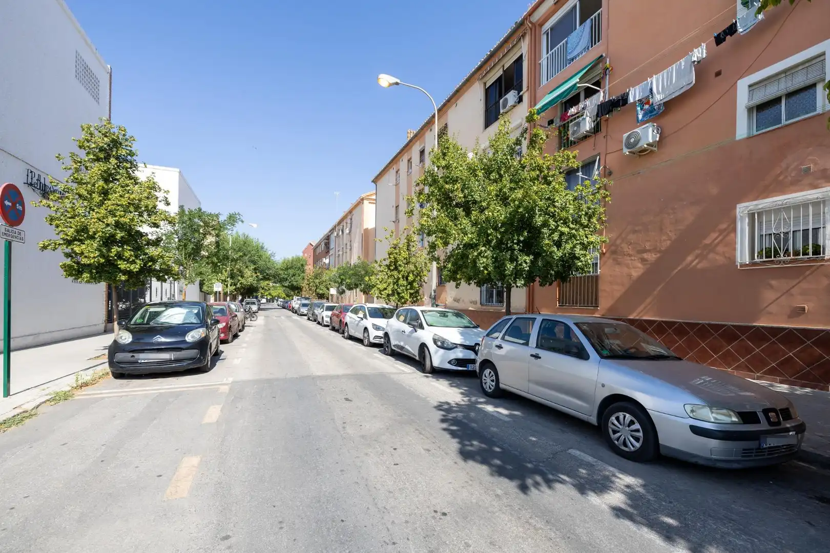 Vista exterior de Piso en venta en Granada