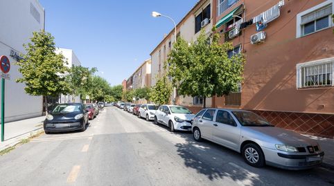 Foto 2 de Pis en venda a Calle Río Lecrín, Barrio de Zaidín, Granada Capital