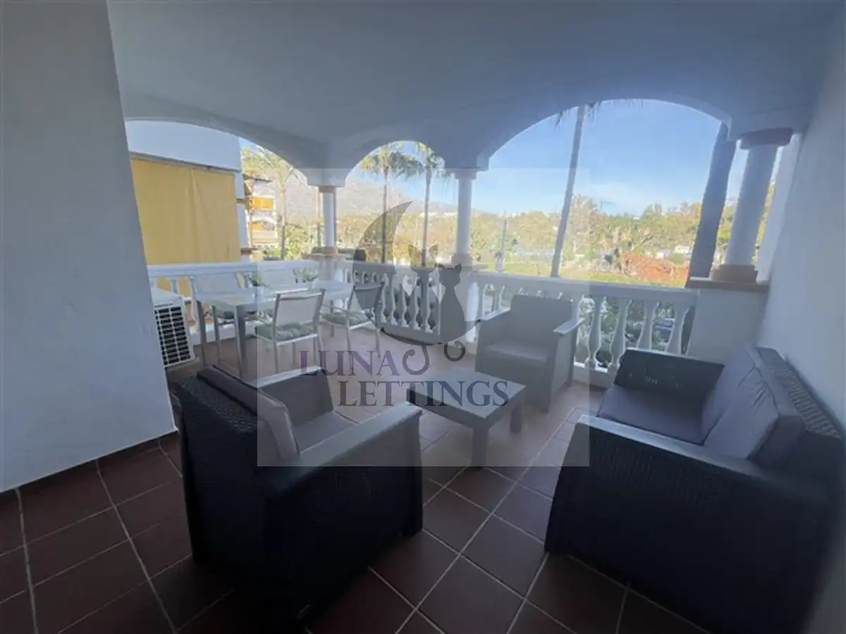 Appartement compact avec piscine à louer à Avenida Príncipe Salman e1, imagen 17