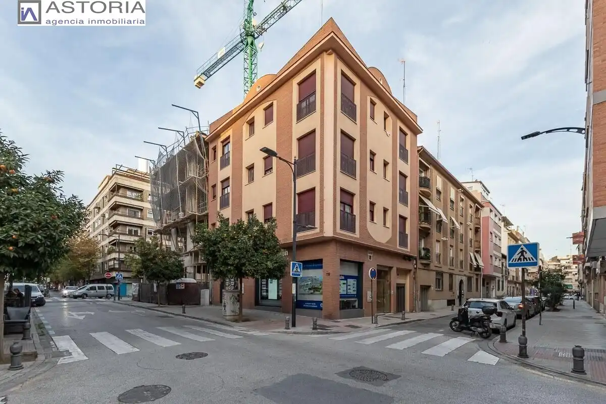 Aparcament en venda a Calle de Azhuma