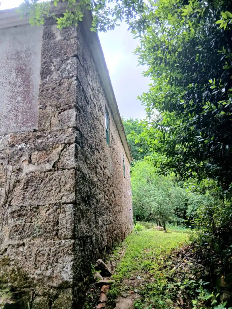 Vista exterior de Finca rústica en venda en Gomesende amb Jardí privat, Terrassa i Traster