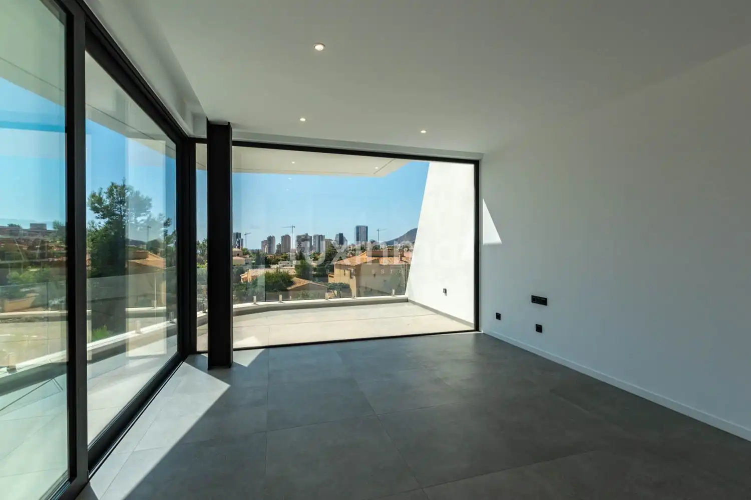 Chalet con piscina en venta en Marisol Park - Ortembach - Los Almendros, imagen 12