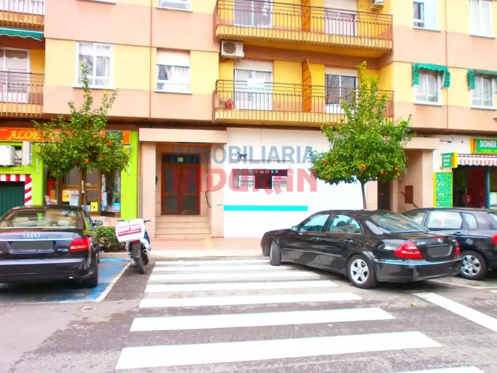 Local commercial à vendre à Navalmoral de la Mata, imagen 2