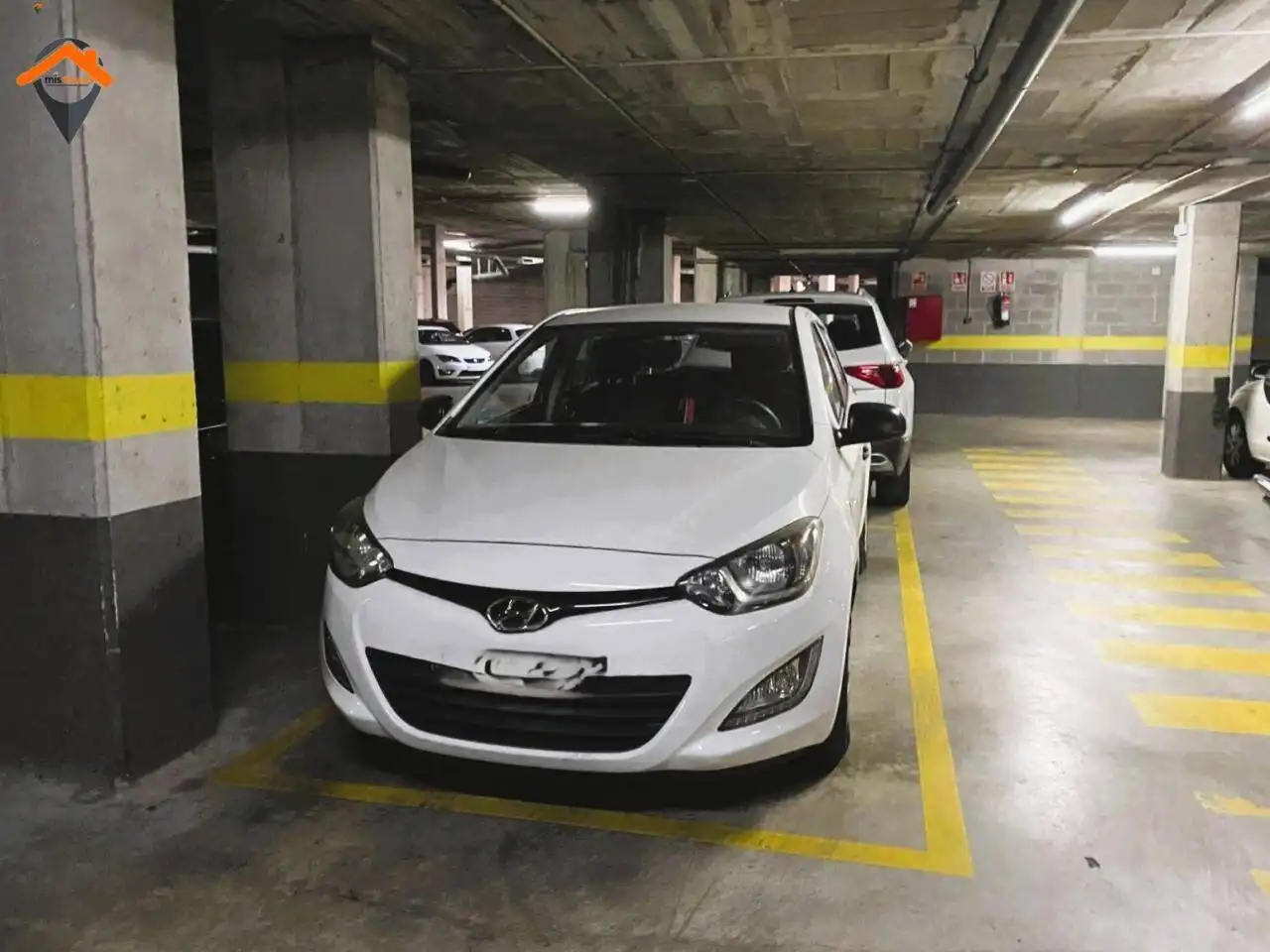 Parking de Piso en venta en Sabadell con Aire acondicionado, Calefacción y Parquet