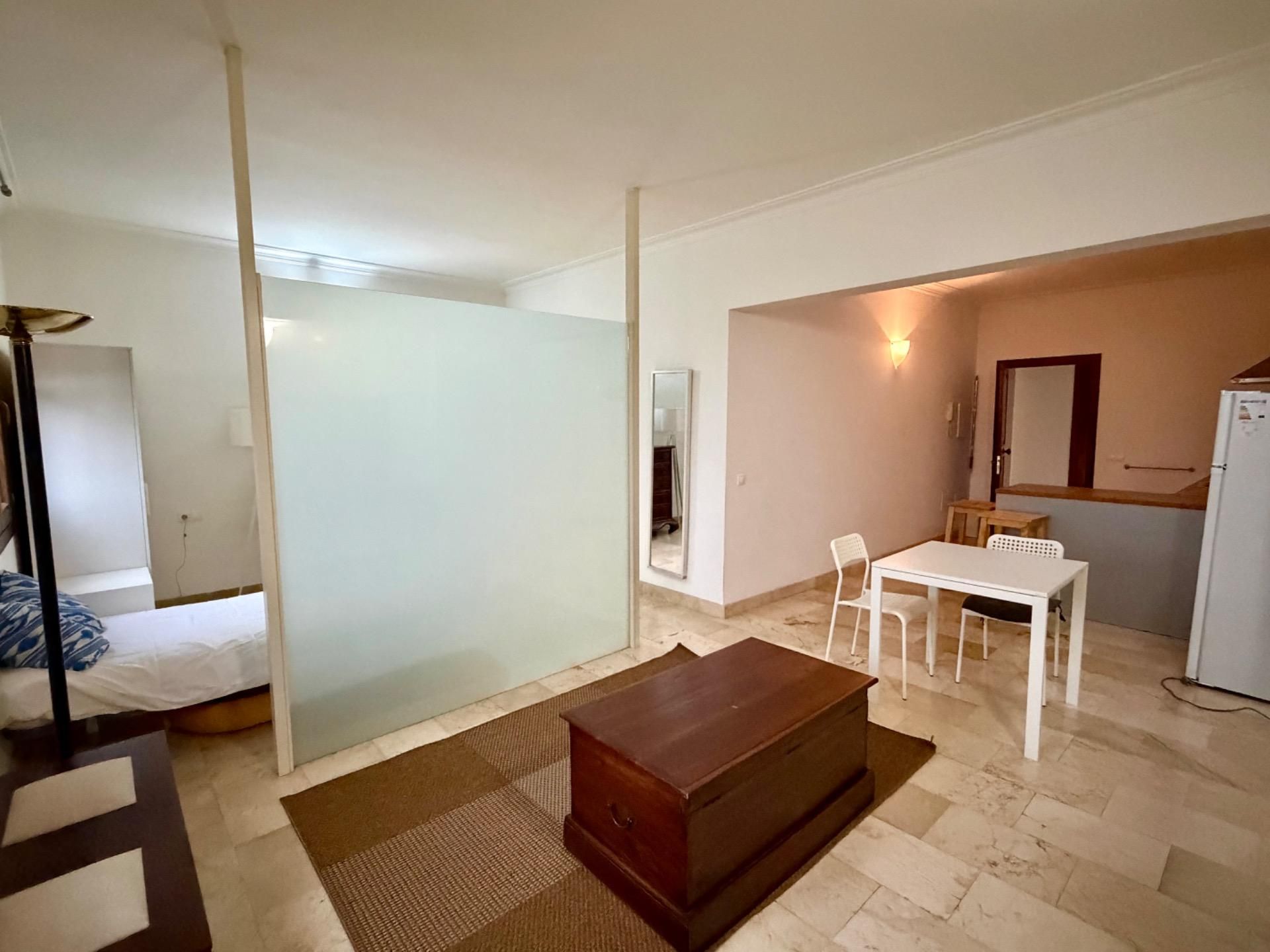 Study for sale in Andratx