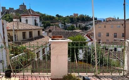 Exterior view of House or chalet for sale in  Granada Capital  with Terrace and Balcony