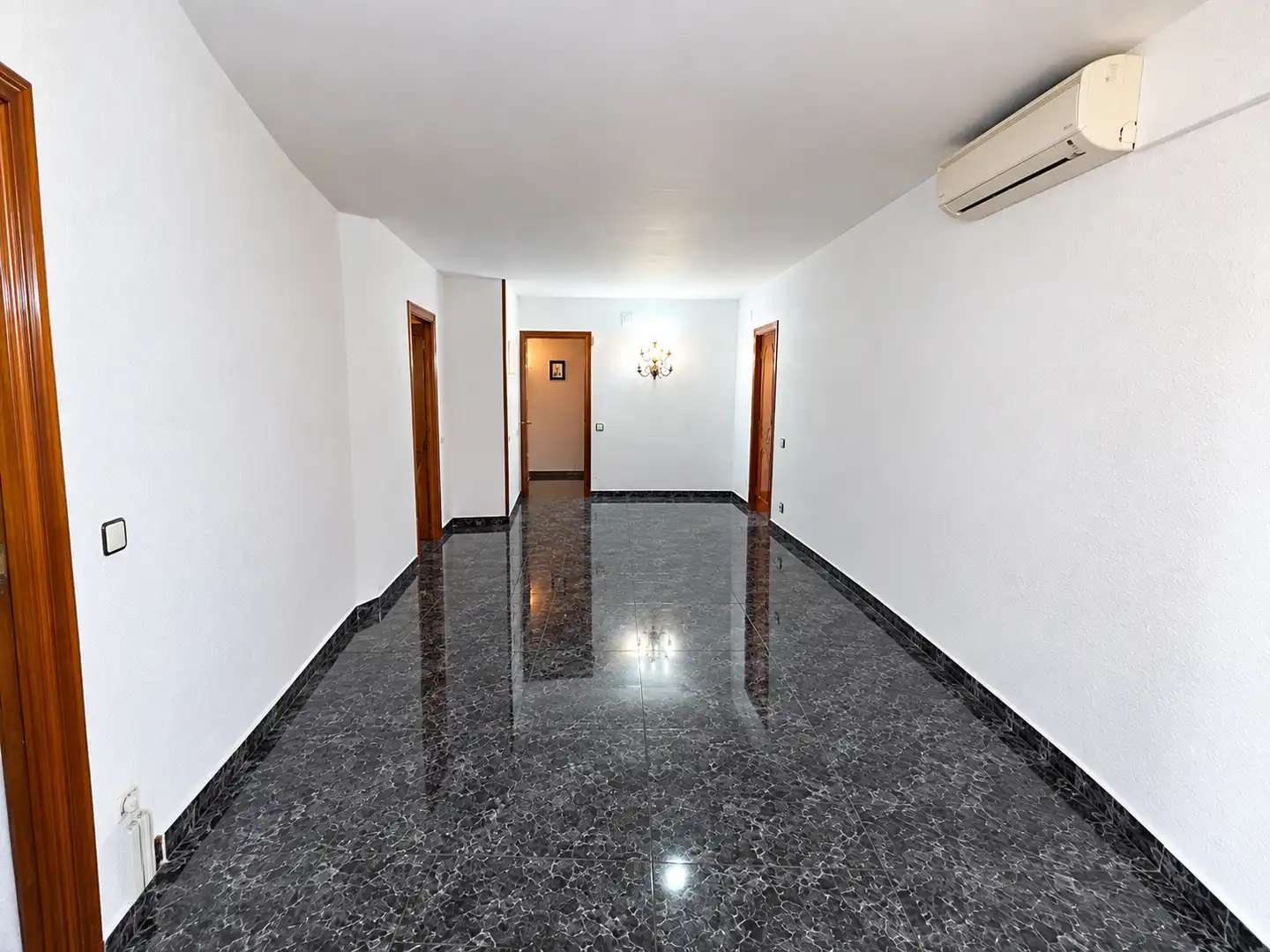 Piso con balcón en venta en Sants - Montjuïc, imagen 5