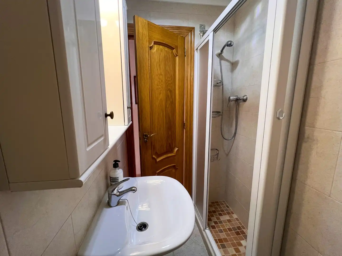 Baño de Apartamento en venta en Torrevieja con Aire acondicionado, Calefacción y Terraza