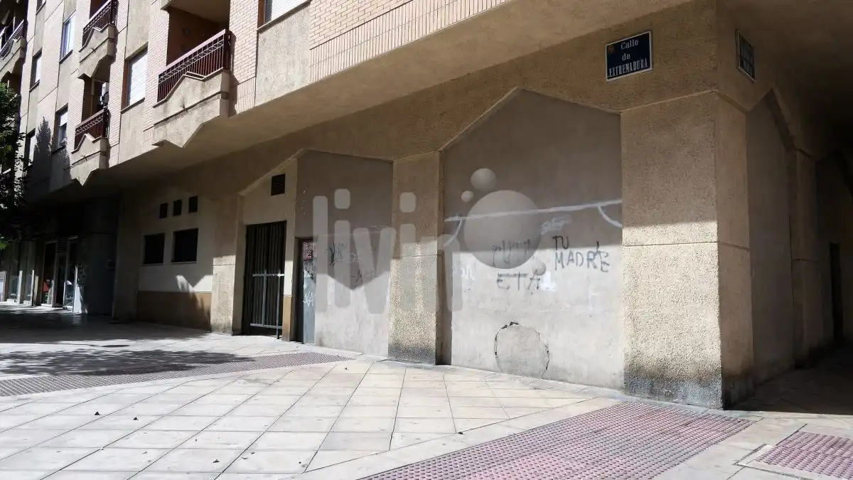 Business premises to rent in Renfe - Bulevar 1ª y 2ª Fase, imagen 2