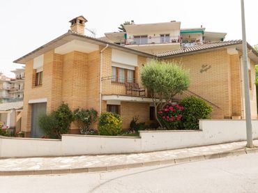 Casa con balcone in vendita a PAU CLARIS