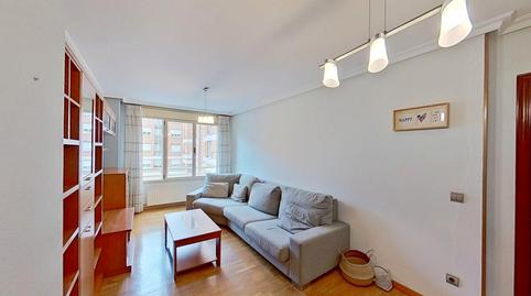Foto 5 de Piso en venta en Calle Velázquez, Montevil, Gijón