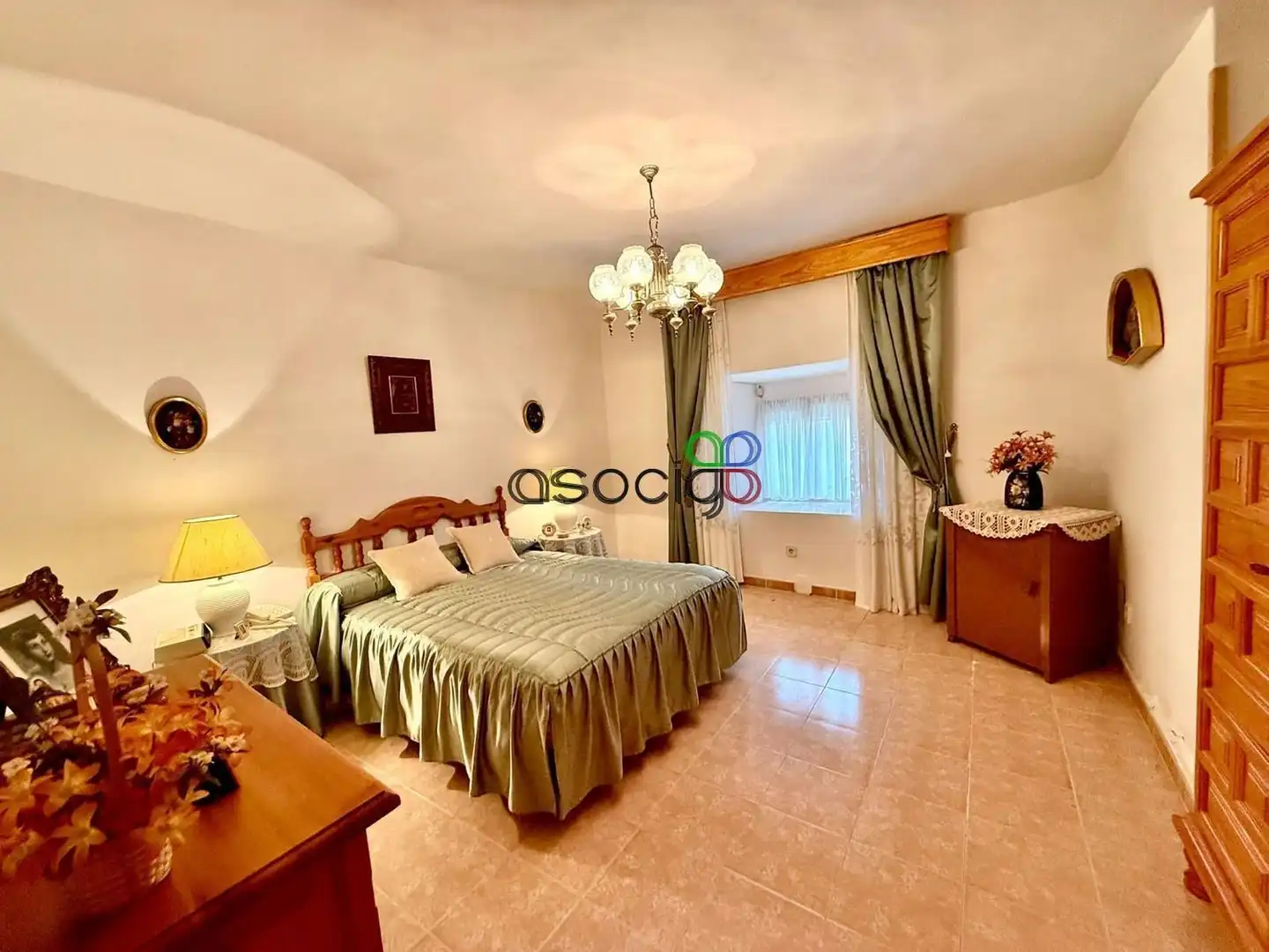 Habitación de Casa o chalet en venta en Tamajón con Calefacción, Terraza y Trastero