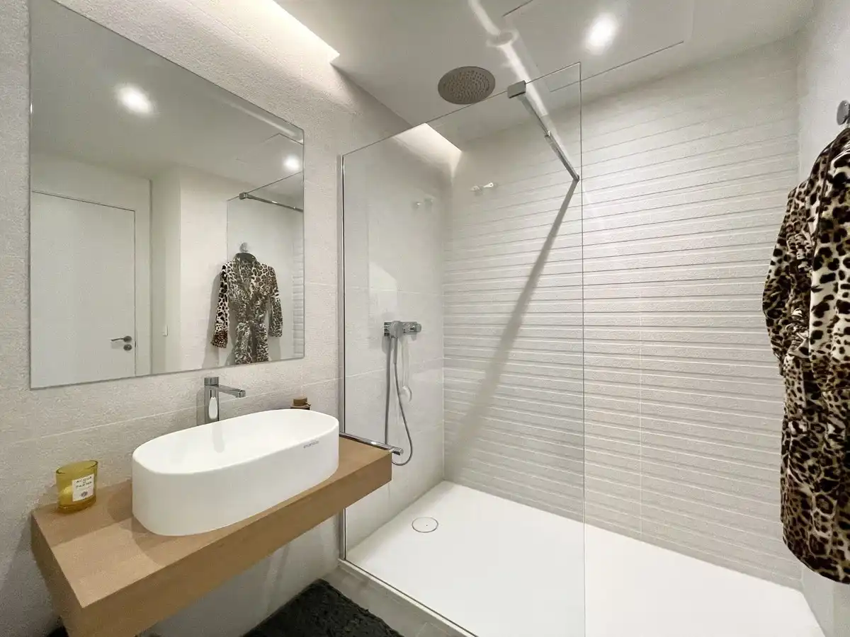 Adossat amb piscina en venda a Marbella - Marbella,Cabopino,Avenida de los Alisos, imagen 40