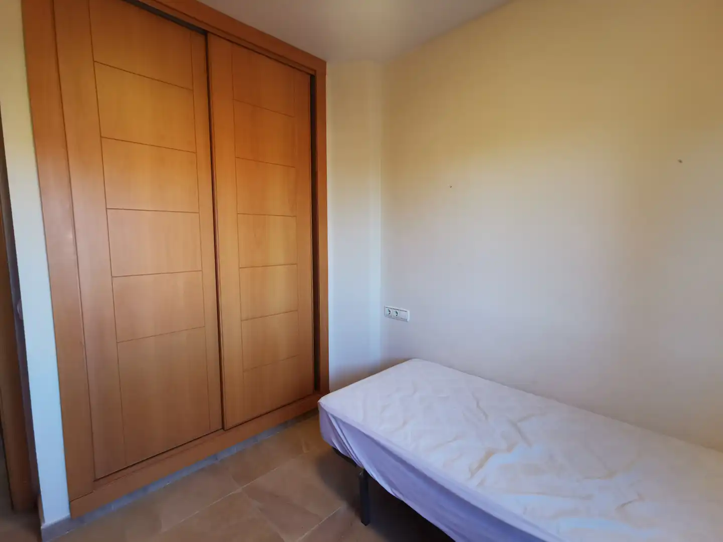 Schlafzimmer von Wohnung zur Miete in Málaga mit Klimaanlage, Heizung und Möbliert