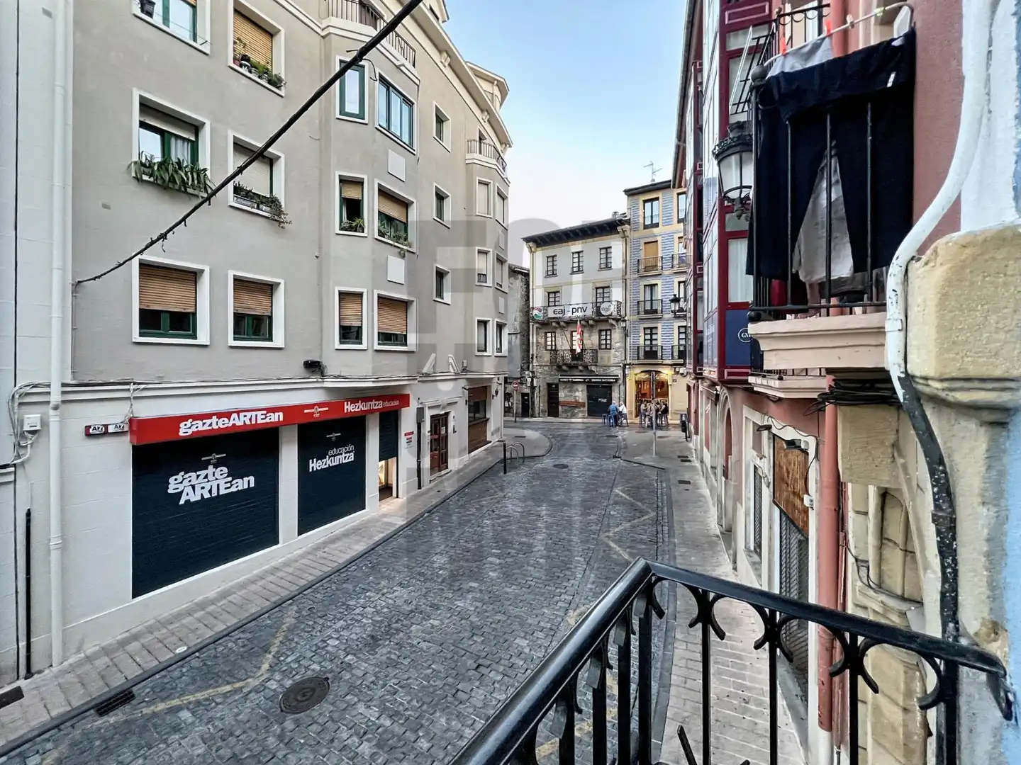 Exterior view of Apartments for sale in Irun   with Heating, Parquet flooring and Furnished