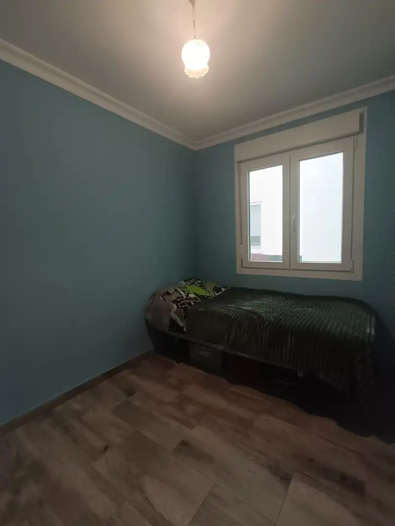 Bedroom of Flat for sale in Sevilla  with Air Conditioner and Furnished