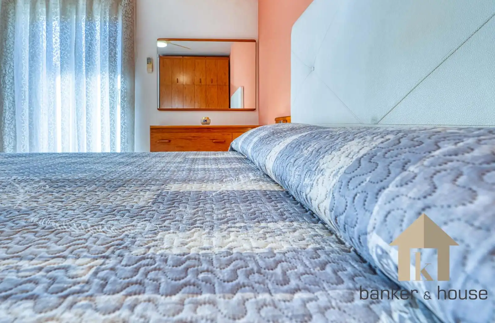 Dormitori de Casa adosada en venda en Ripollet amb Aire condicionat, Calefacció i Terrassa