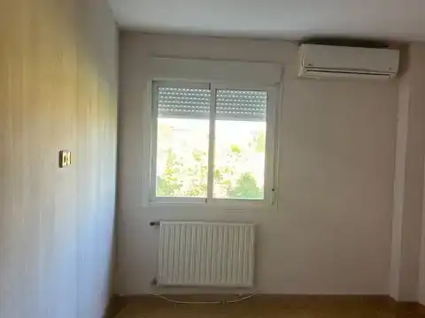 Dormitori de Pis en venda en Villanueva del Pardillo amb Aire condicionat i Piscina