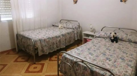 Foto 3 de Casa adosada en venda a Calle Magisterio, 17, Rena, Badajoz