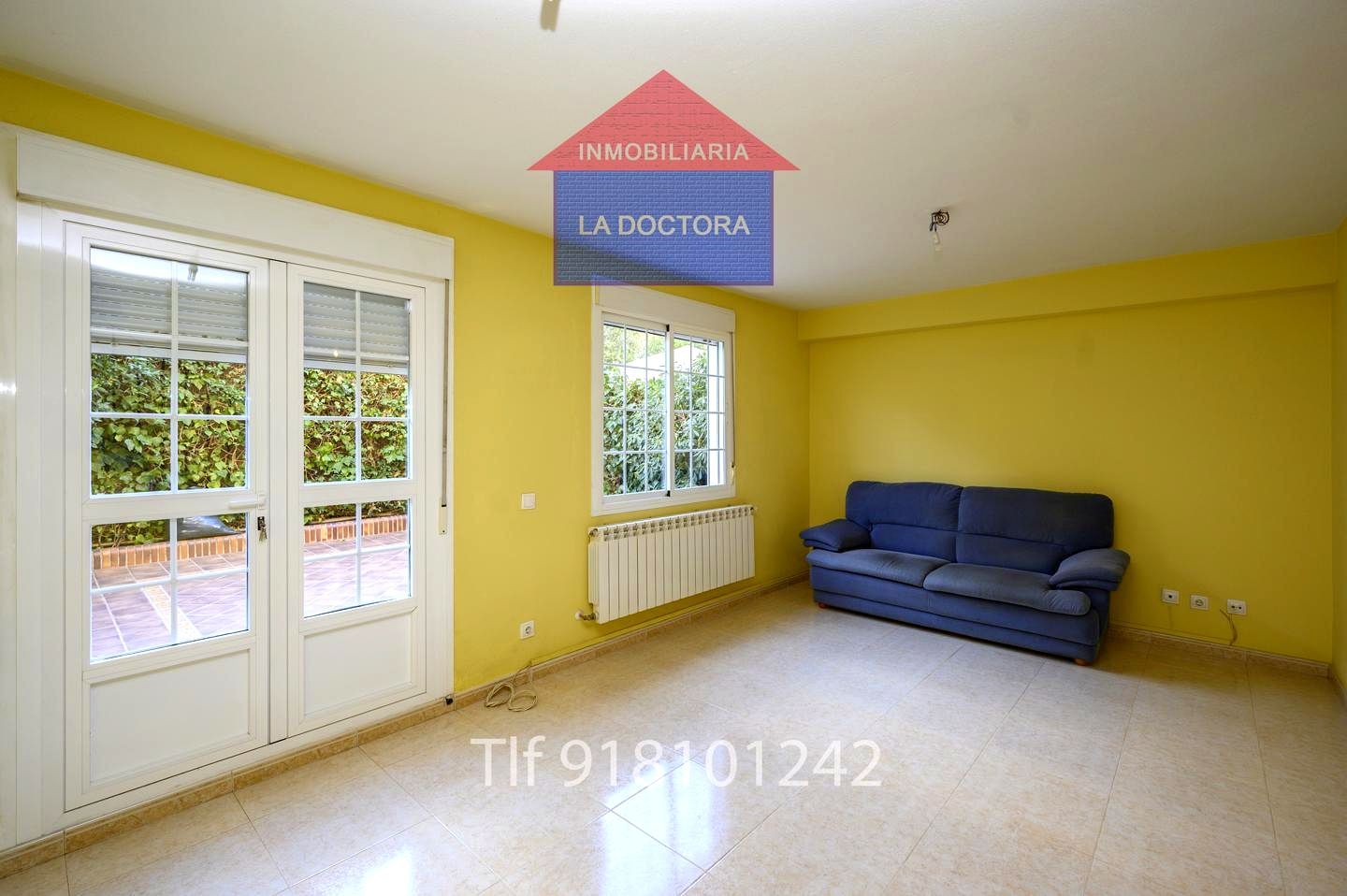 Living room of Single-family semi-detached for sale in Navalagamella  with Private garden