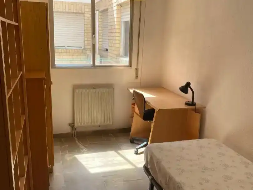 Bedroom of Flat for rent in Beiro