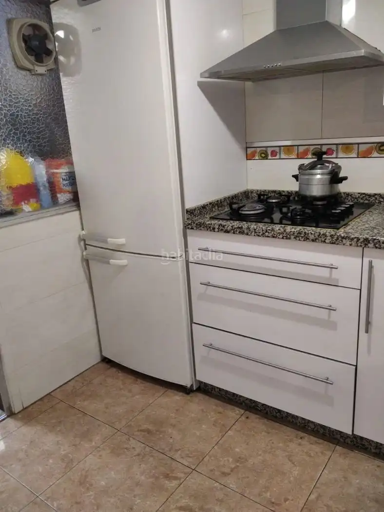 Piso en venta en Calle Hermanos Espinosa Alfonso 69, imagen 4