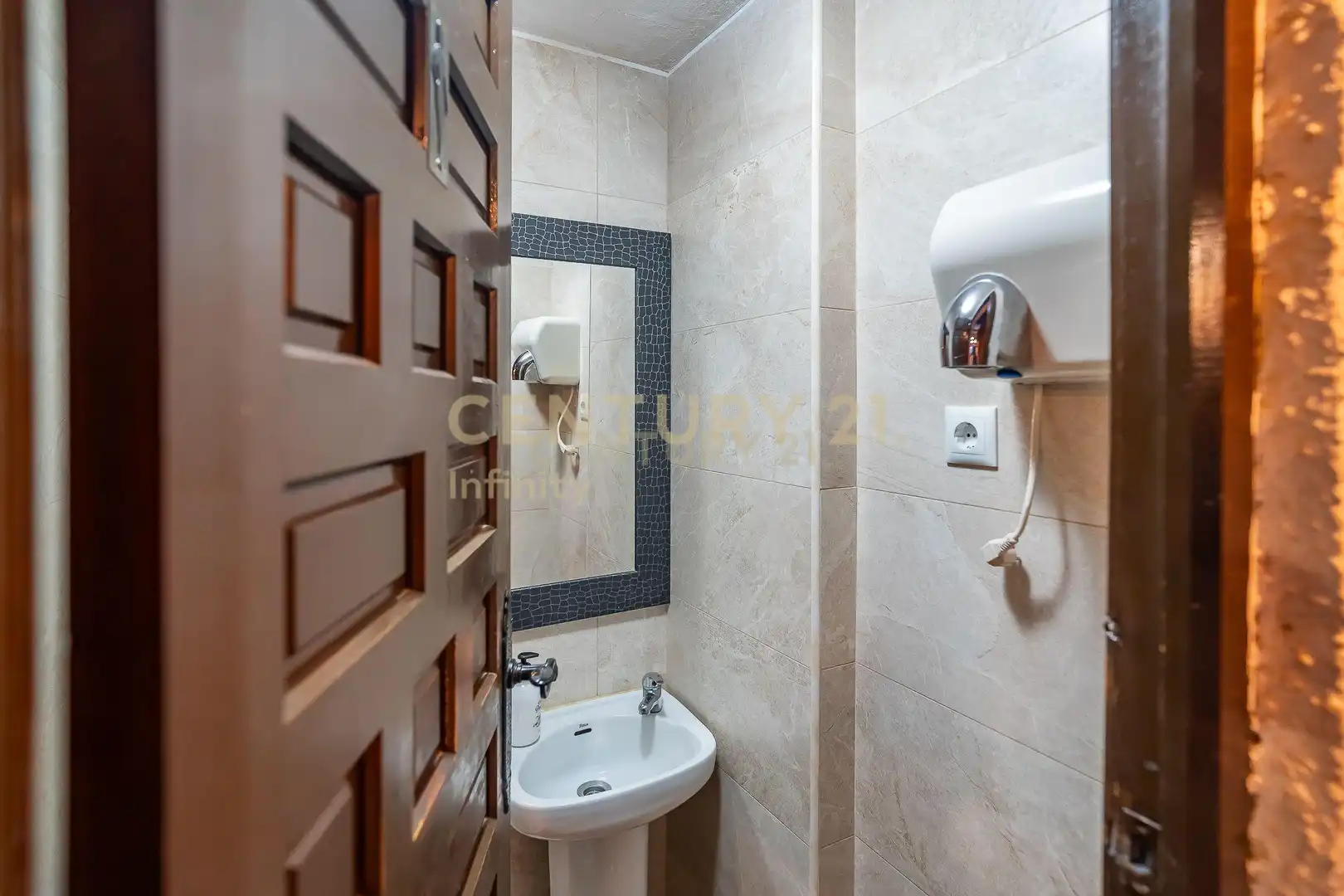 Badezimmer von Geschaftsraum zum Verkauf in Mijas
