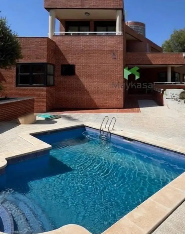 Piscina de Casa o xalet en venda en Las Torres de Cotillas amb Aire condicionat, Calefacció i Parquet