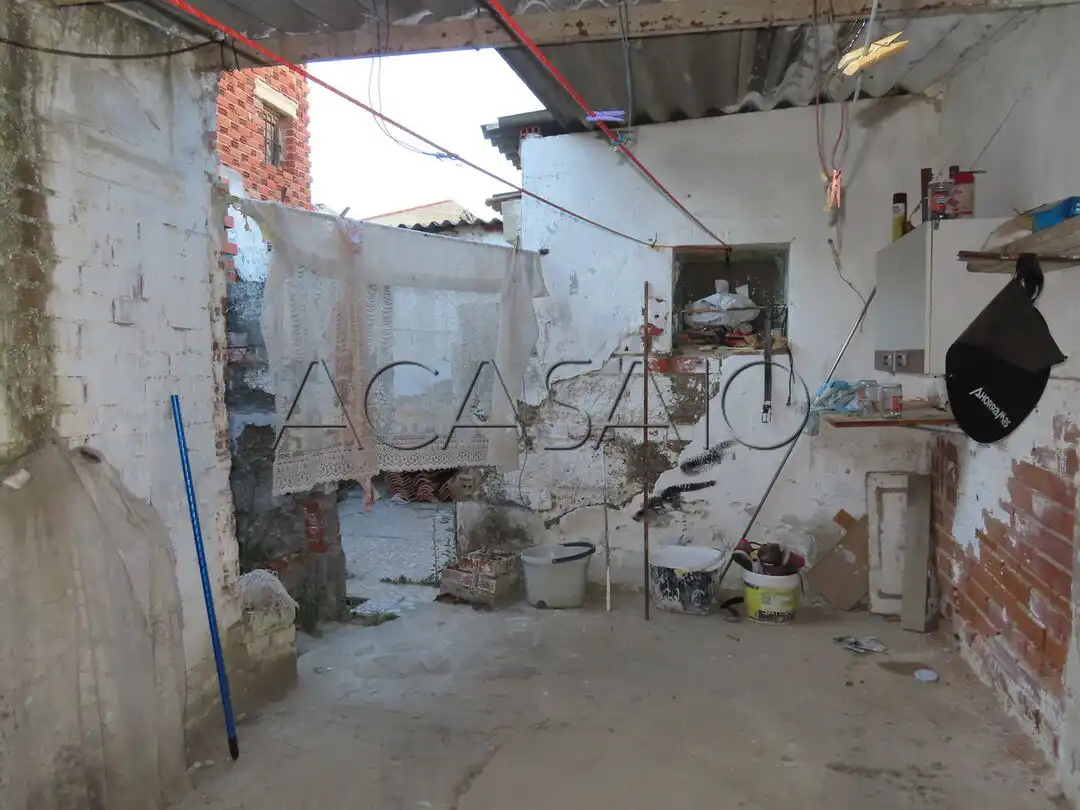 Adossat en venda a Numancia de la Sagra
