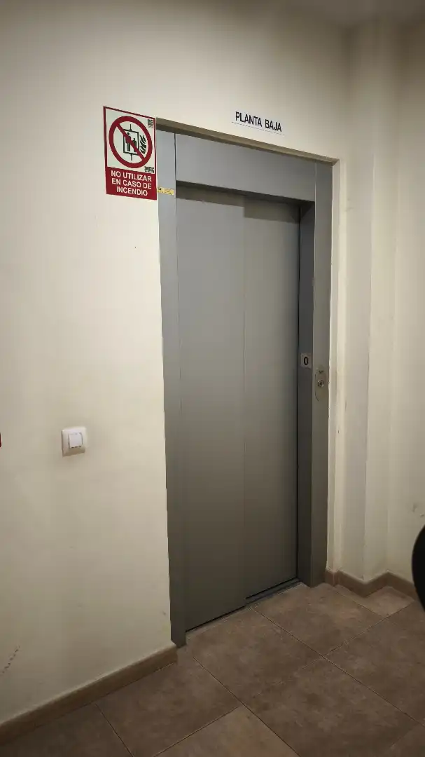 Garage for sale in Sotillo de la Adrada