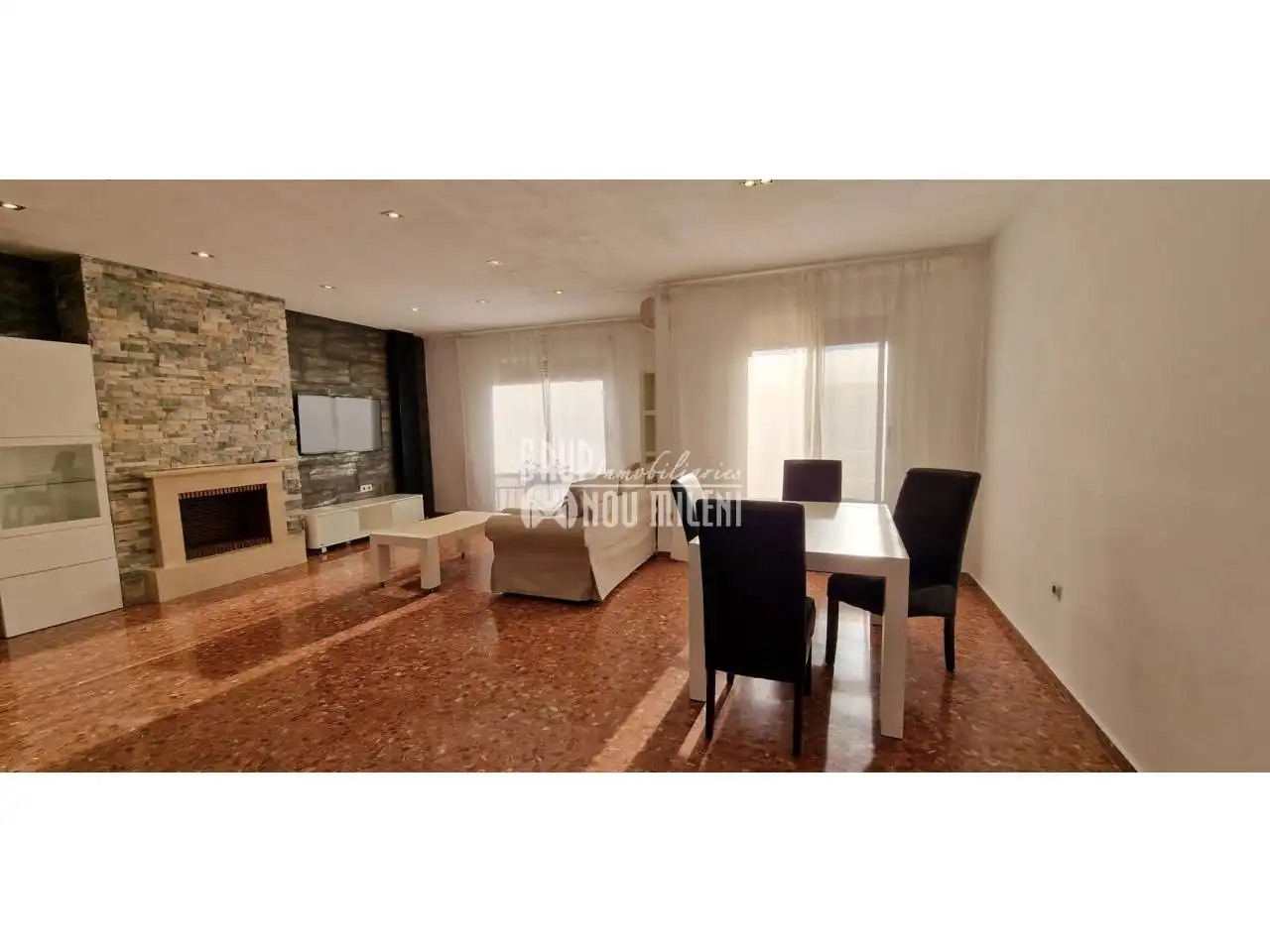 Exterior view of Flat for sale in Albal  with Air Conditioner, Heating and Furnished