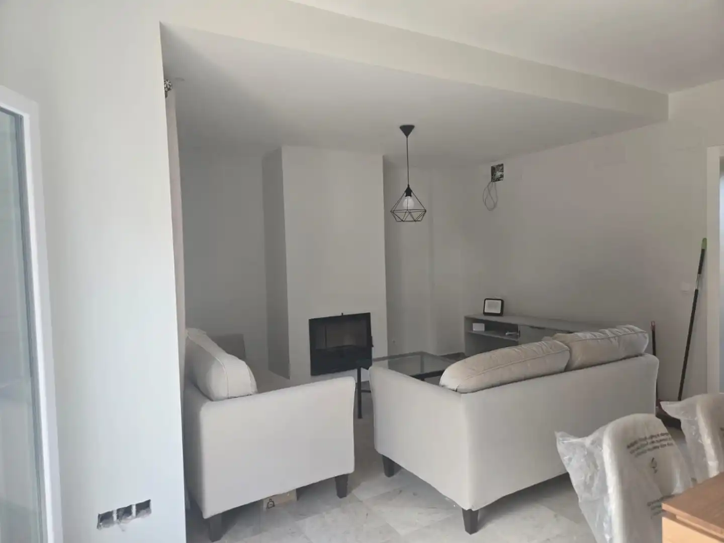 Sala de estar de Casa o chalet de alquiler en Bormujos con Aire acondicionado, Calefacción y Jardín privado