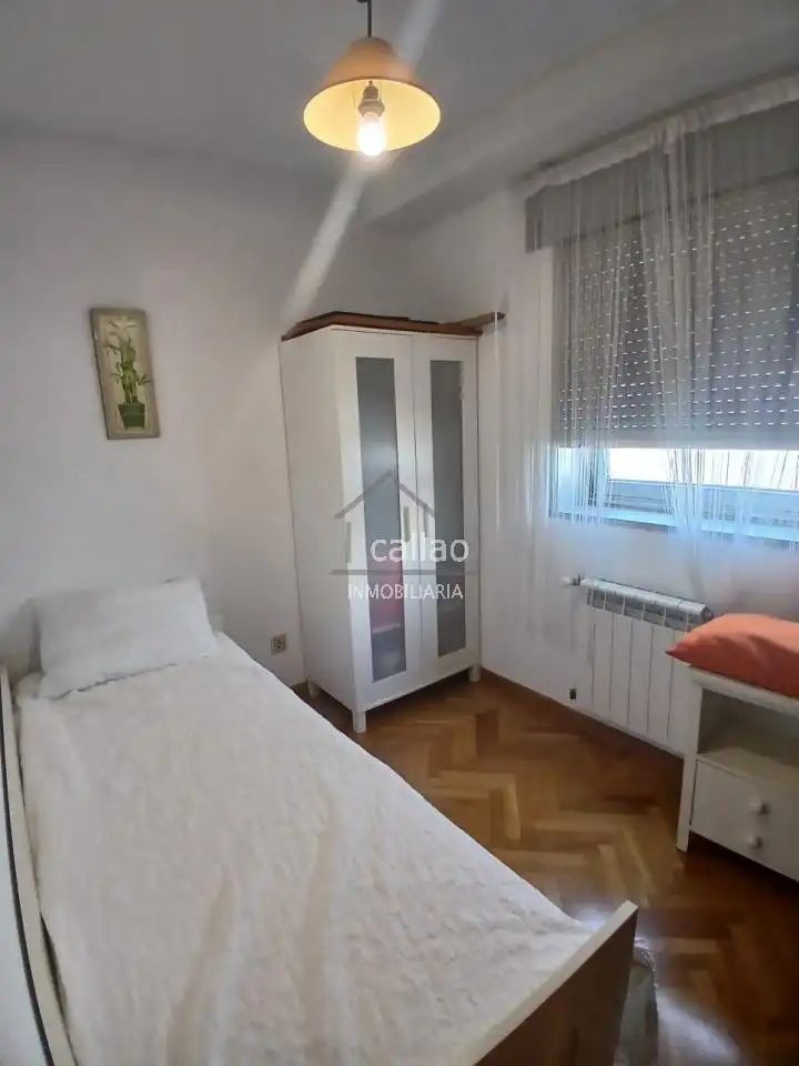 Wohnung zur Miete in Esteiro