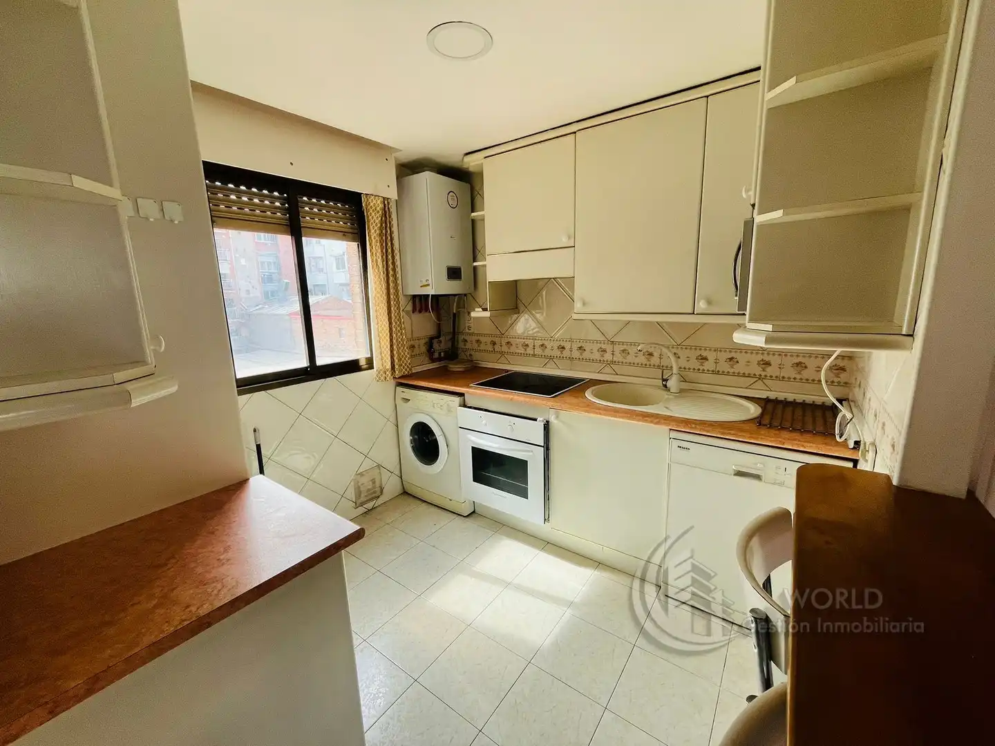 Kitchen of Attic for rent in Madrid  with Air Conditioner, Heating and Terrace