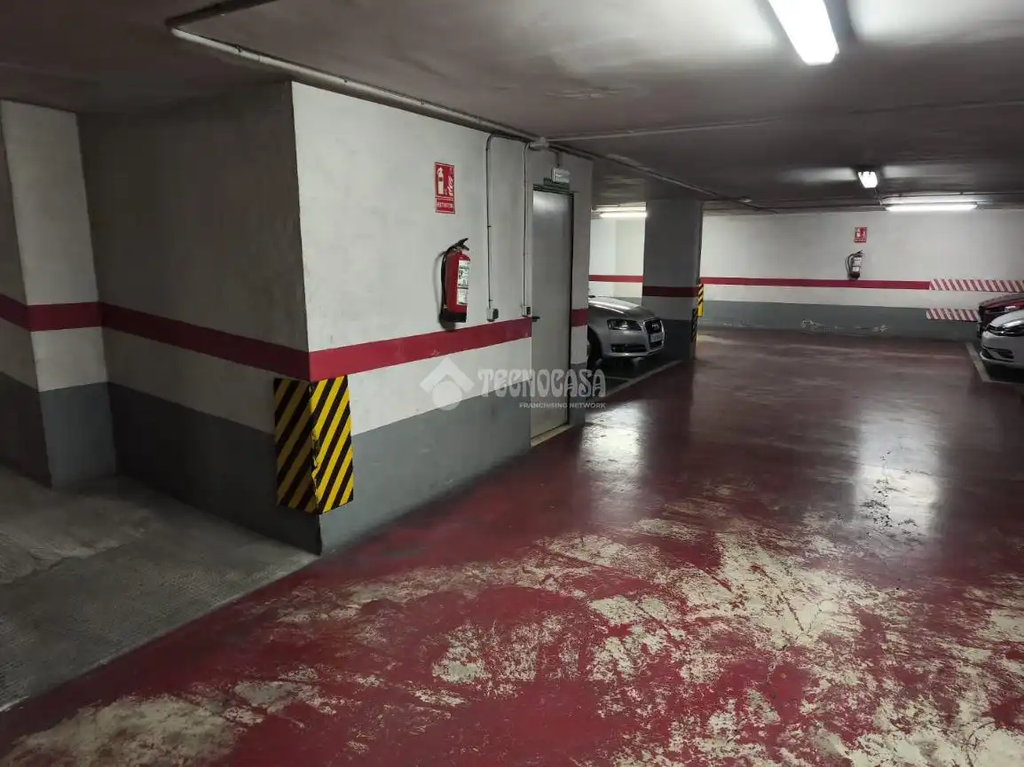Aparcament de Garatge en venda en Valencia