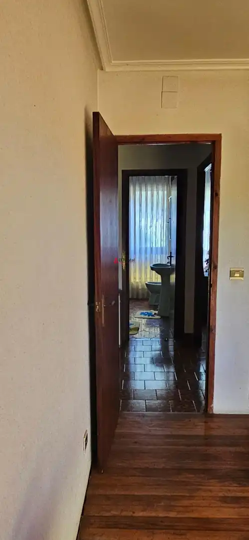 Casa rústica amb terrassa en venda a Voto, imagen 73