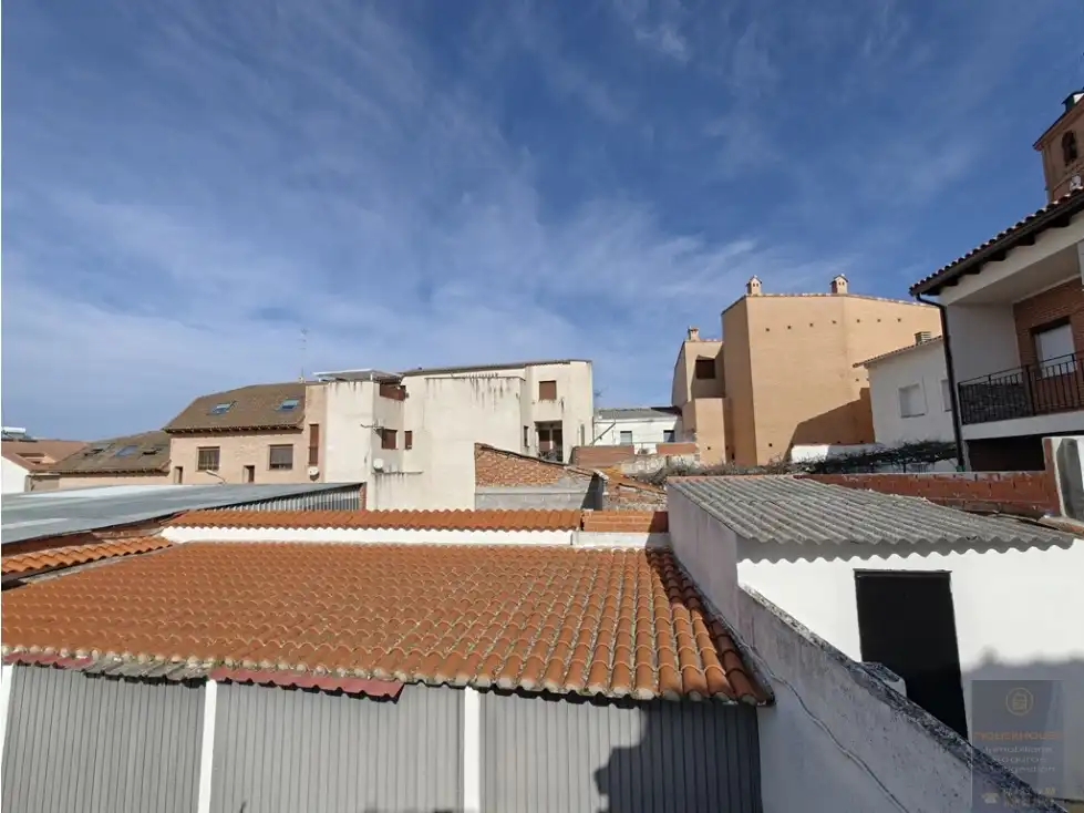 Vista exterior de Dúplex en venta en Valmojado con Aire acondicionado y Terraza